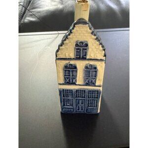 Royal Delft House 1650 KLM BOLS Blue Distilleries Holland 15 Chipped Spout Empty
